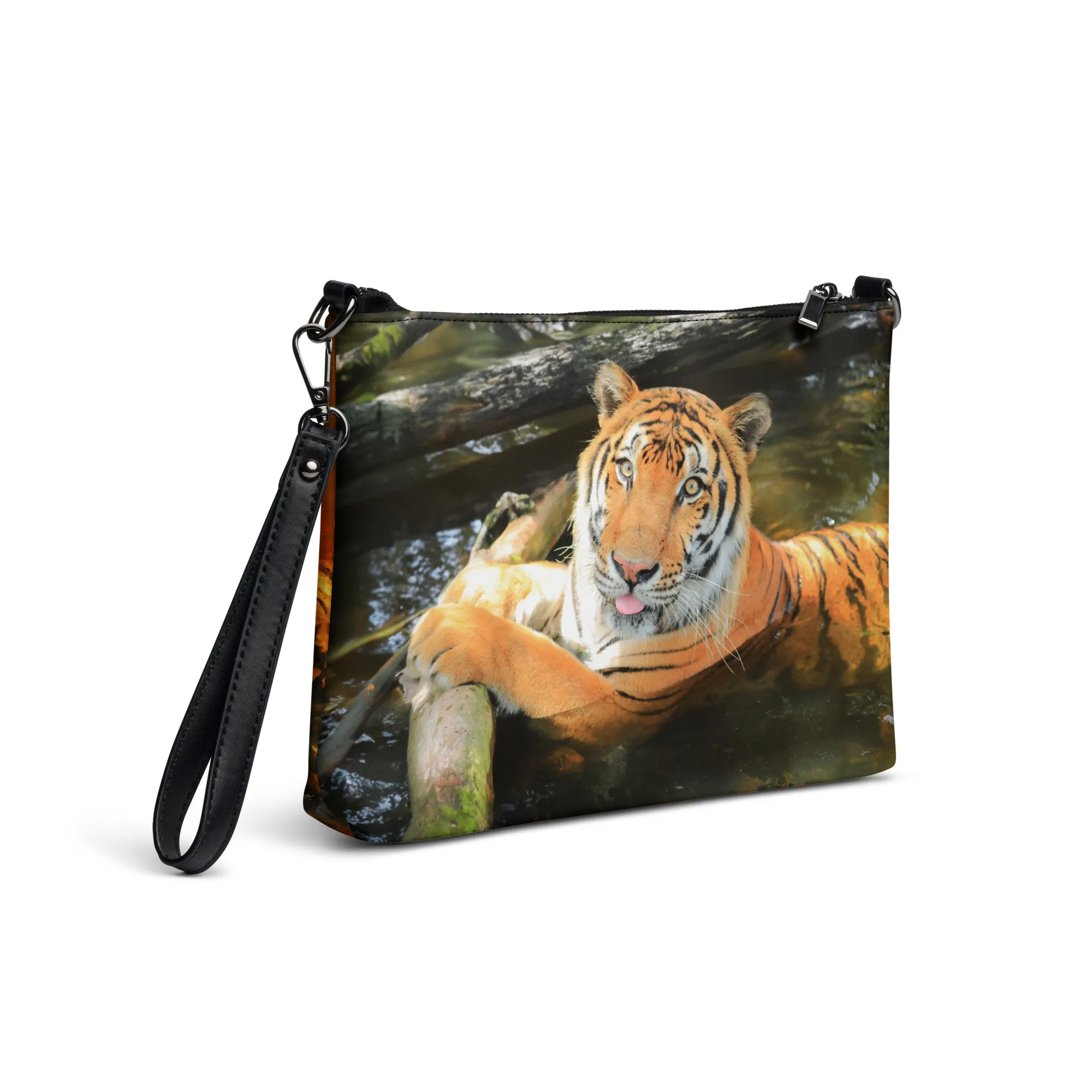 Crossbody Bag - Simba's Splendor Crossbody Bag: Showcasing Majestic Wildlife Artistry - Chic Style with a Cause