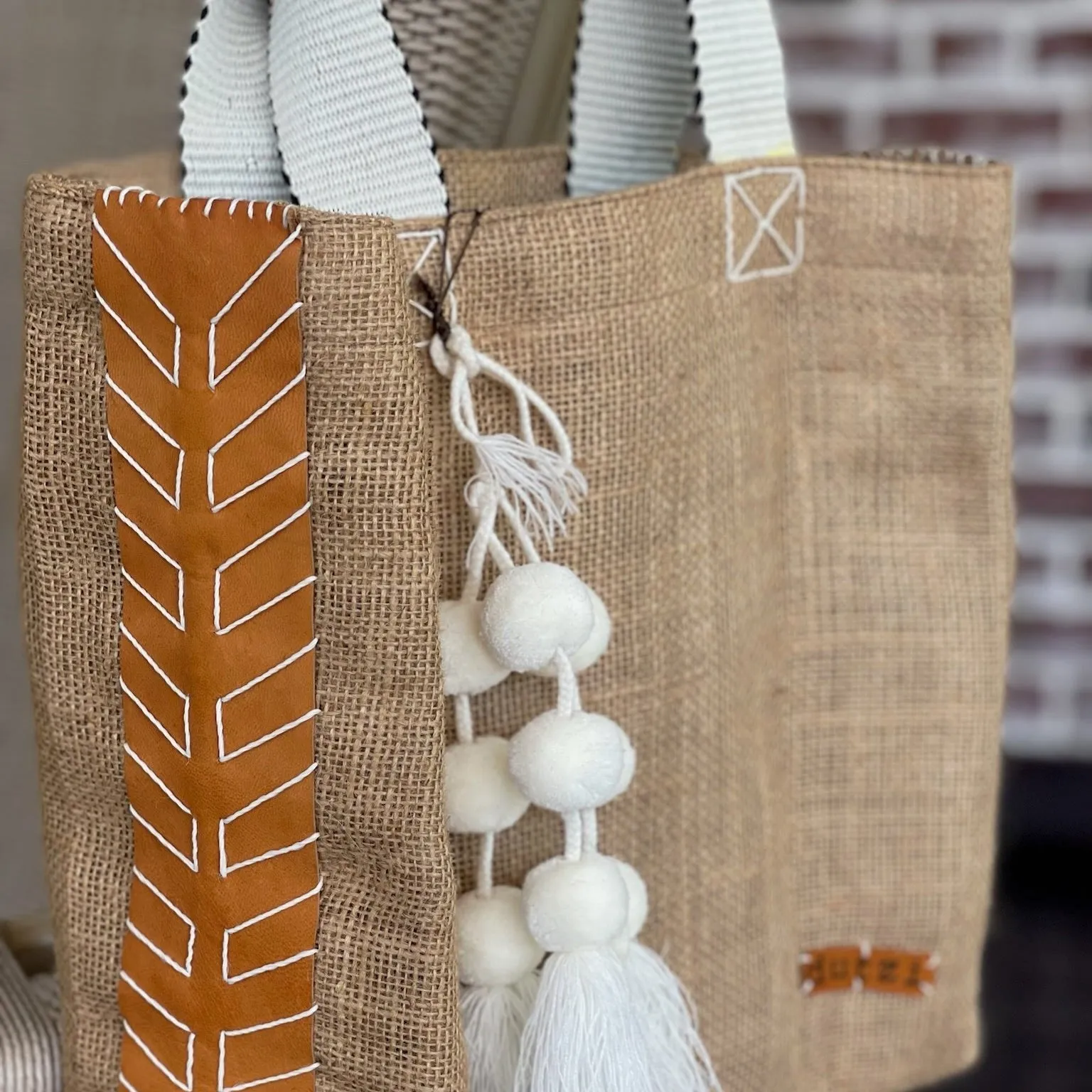 Dutzi Vintage Burlap Tote with pompom