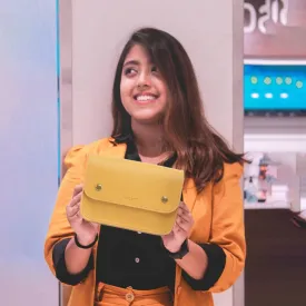 Elegant Yellow Fanny Pack Perfect For Women & Girls
