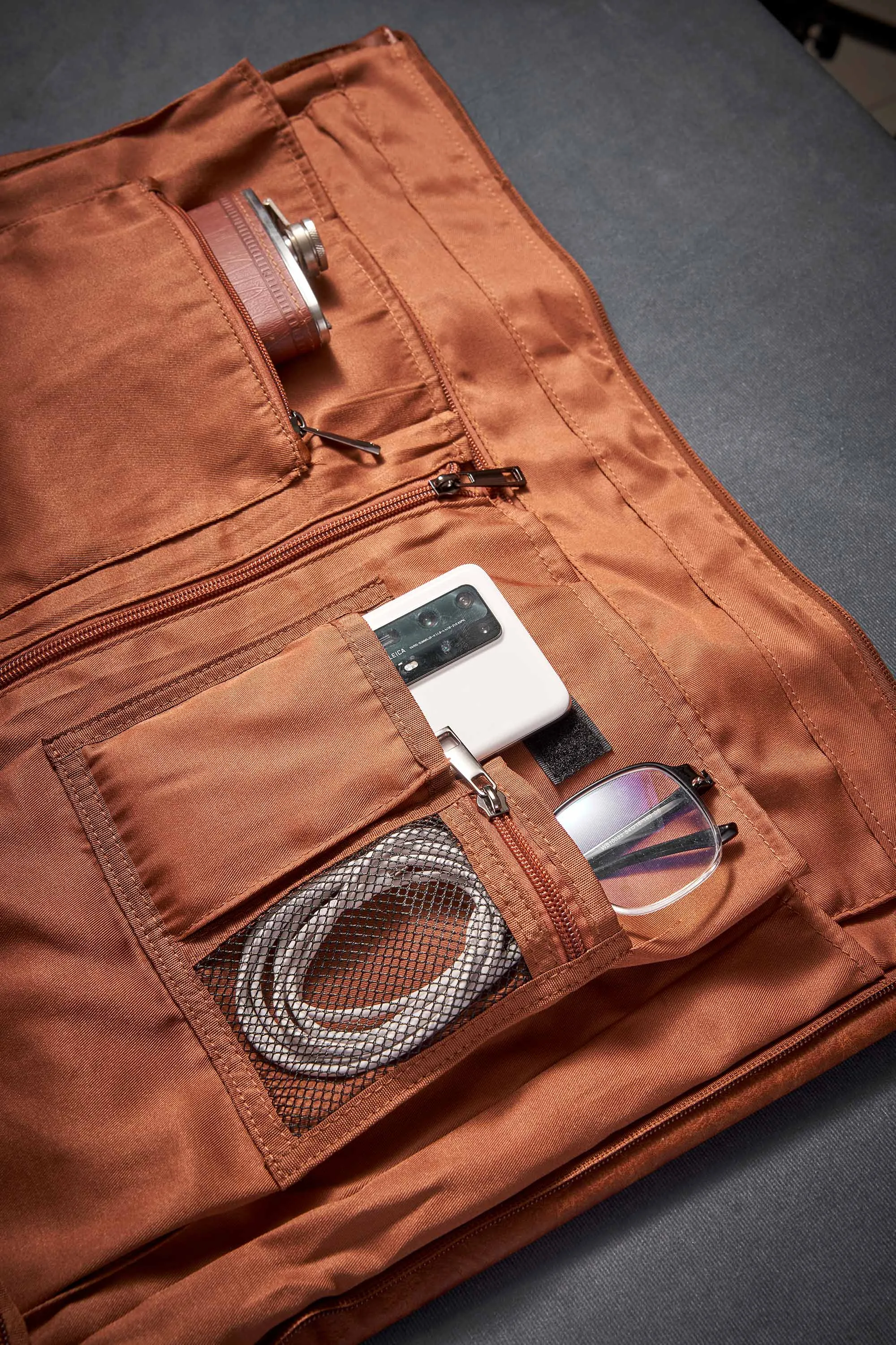Groomsmen Travel Bags, Personalized Duffle Bag and Dopp Kit Set, Groomsmen Gifts, Cool Groomsmen Gift Sets, Gifts for Men