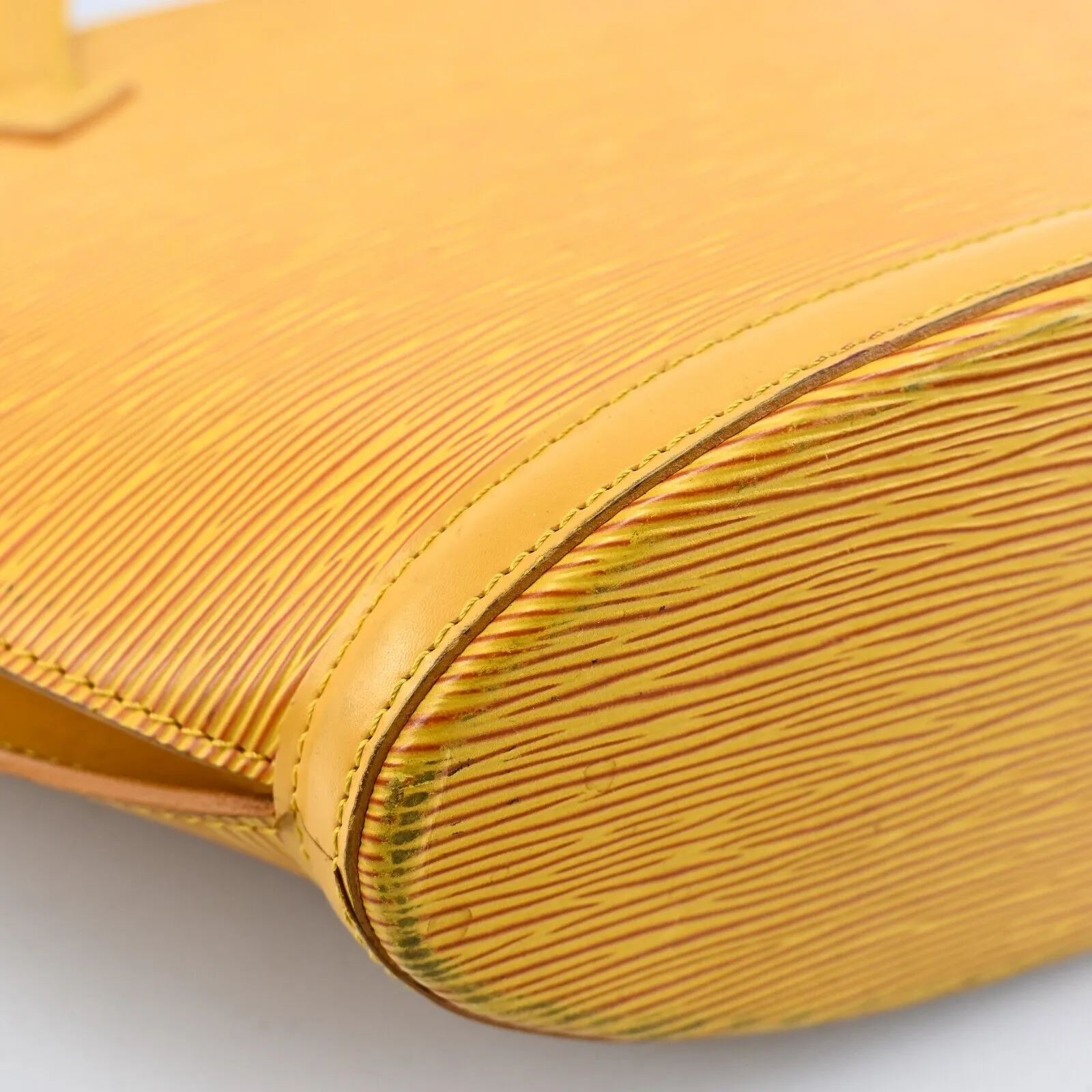Louis Vuitton Saint Jacques Jaune