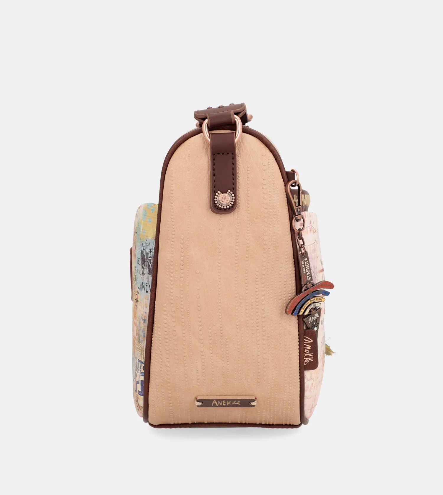 Menire large crossbody bag with pockets