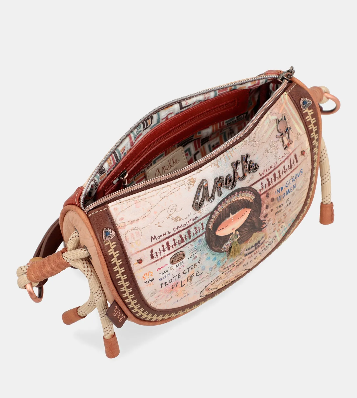 Menire oval crossbody bag