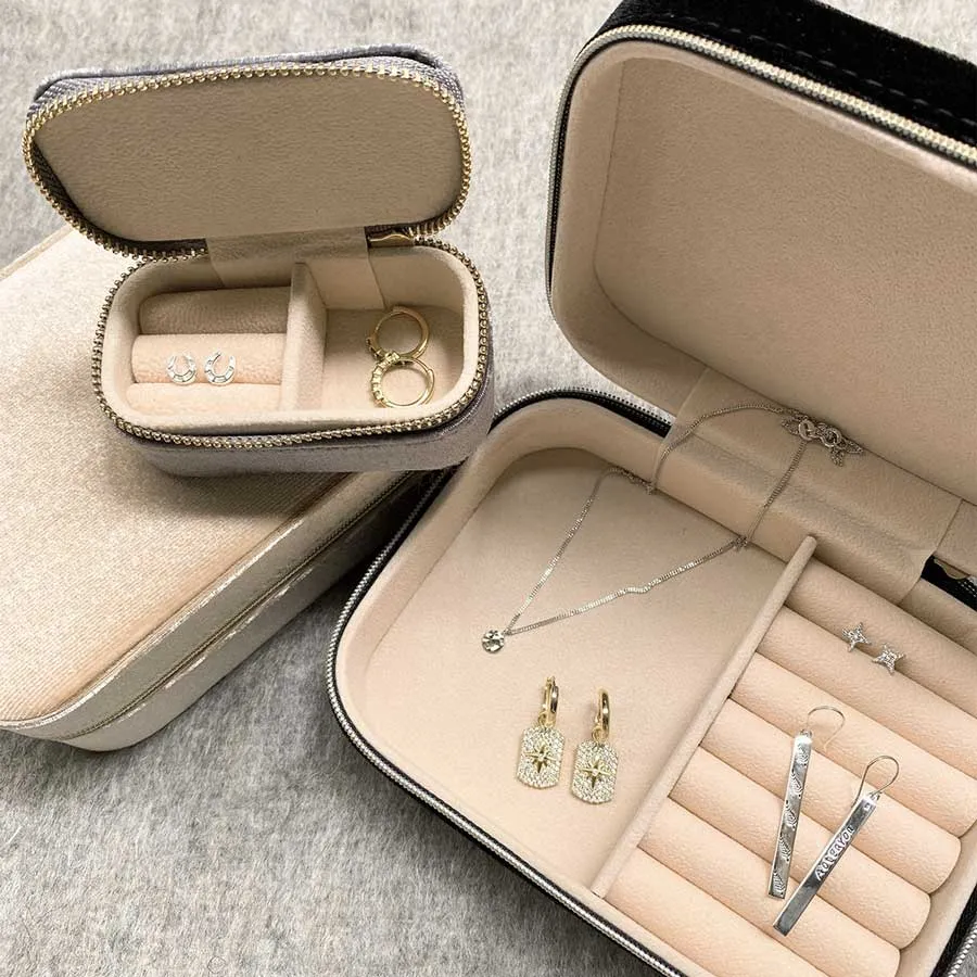 Mini Velvet Jewellery Box - Beige