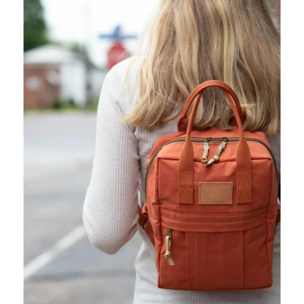Noodlehead Making Backpack
