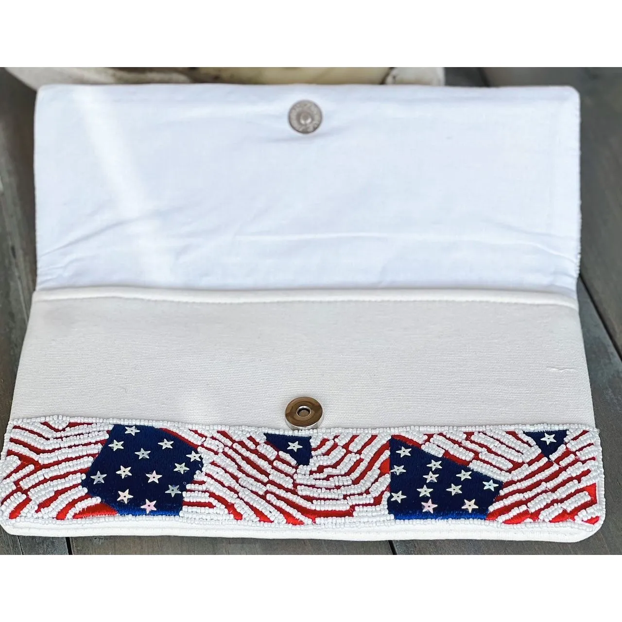 Patriotic Red White Blue Stars Stripes Seed Beaded Handbag S