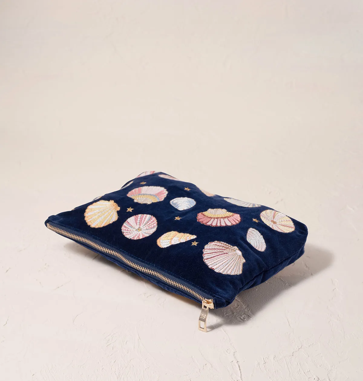 Seashell Everyday Pouch
