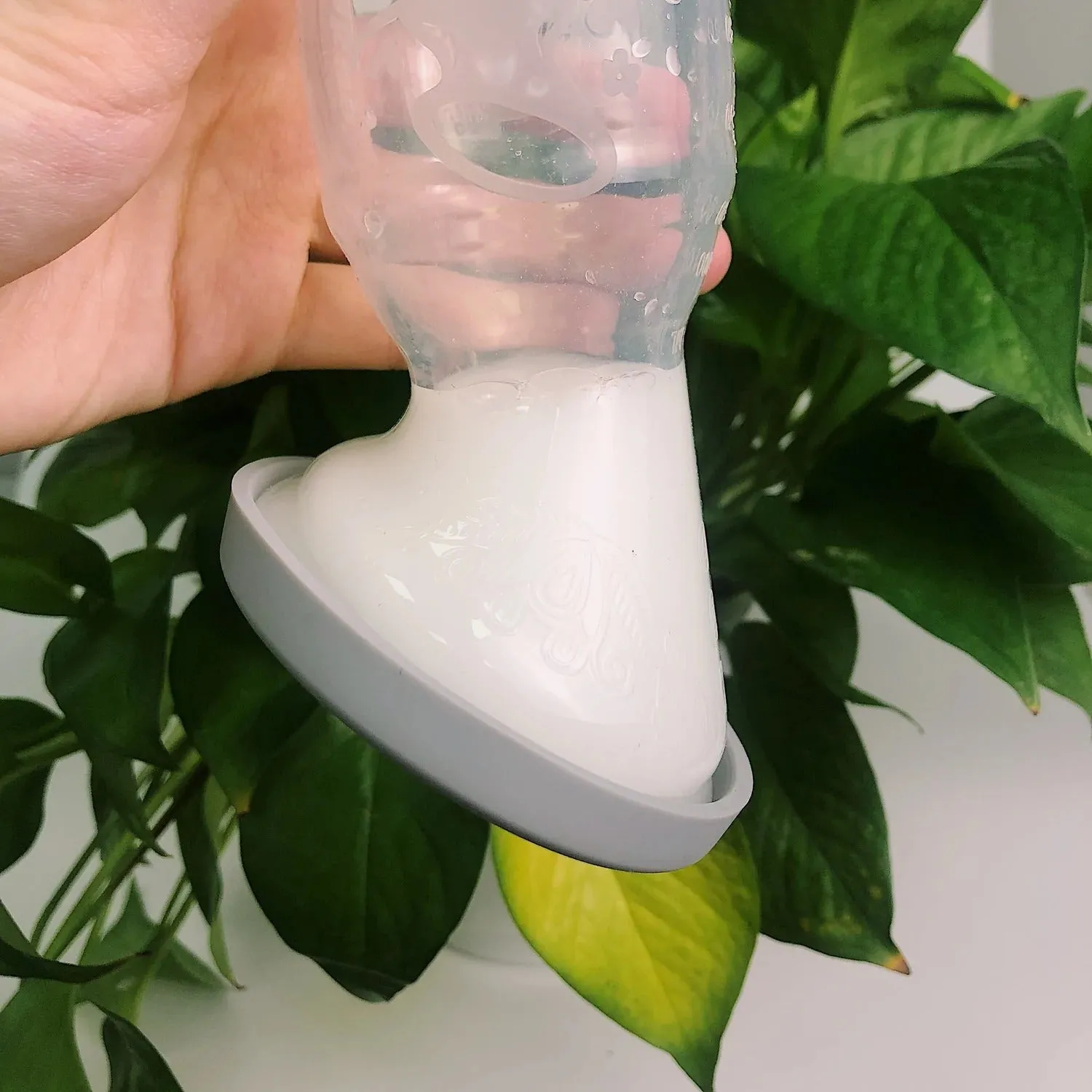Silicone Breast Pump   Cap