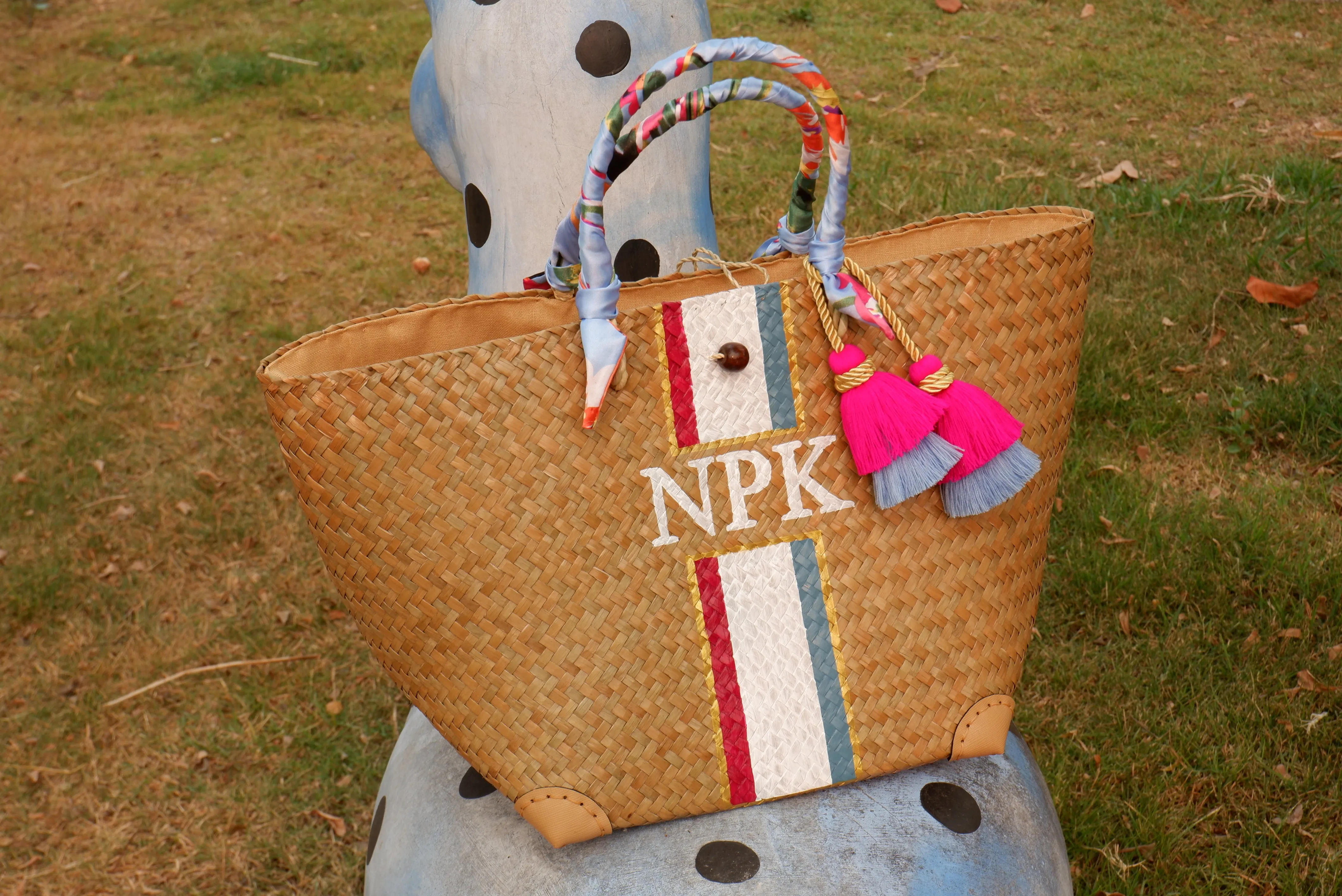 Straw tote monogram beach bag / Events gifts hotel / welcome bag / Large beach bag / Engagement gifts