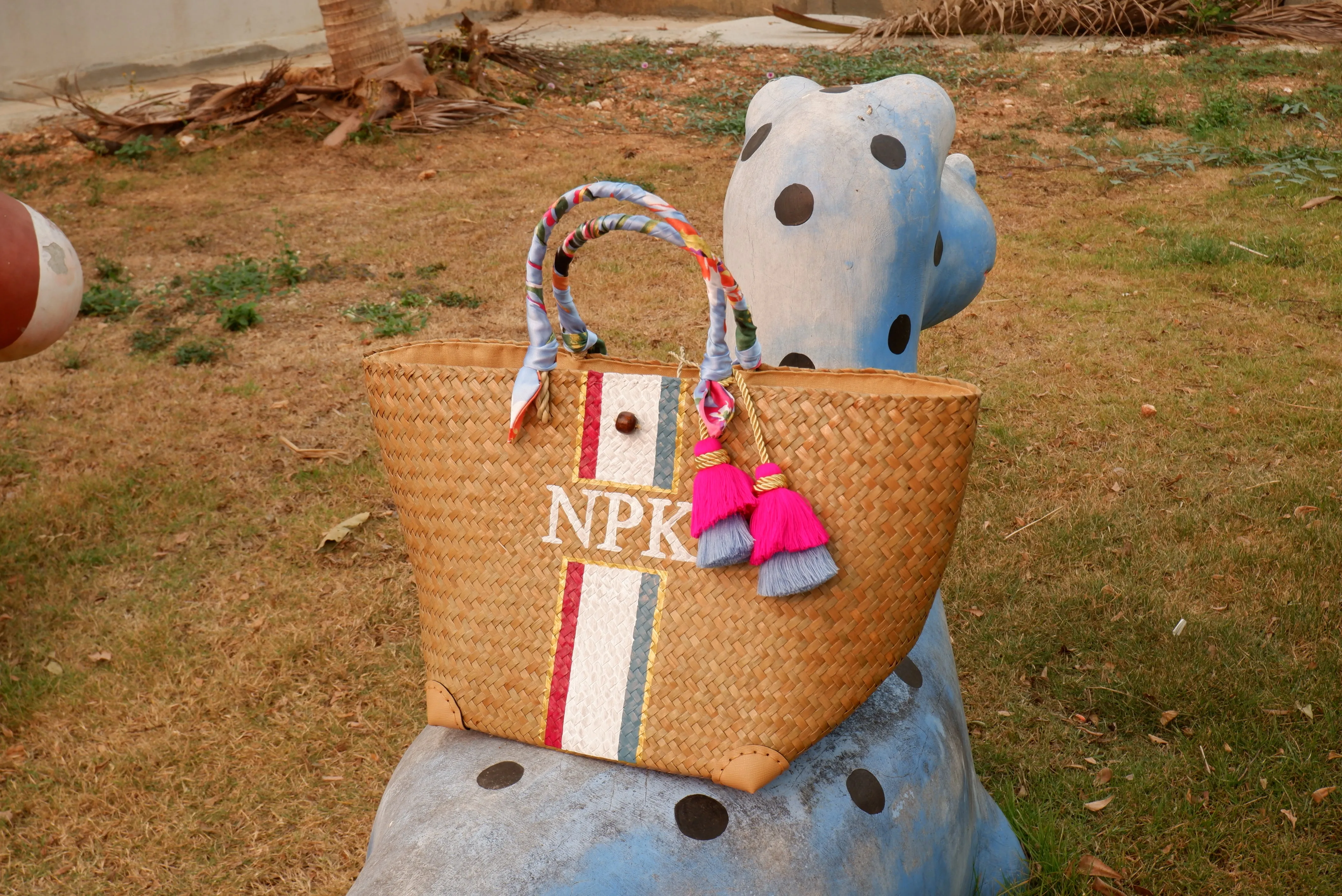 Straw tote monogram beach bag / Events gifts hotel / welcome bag / Large beach bag / Engagement gifts