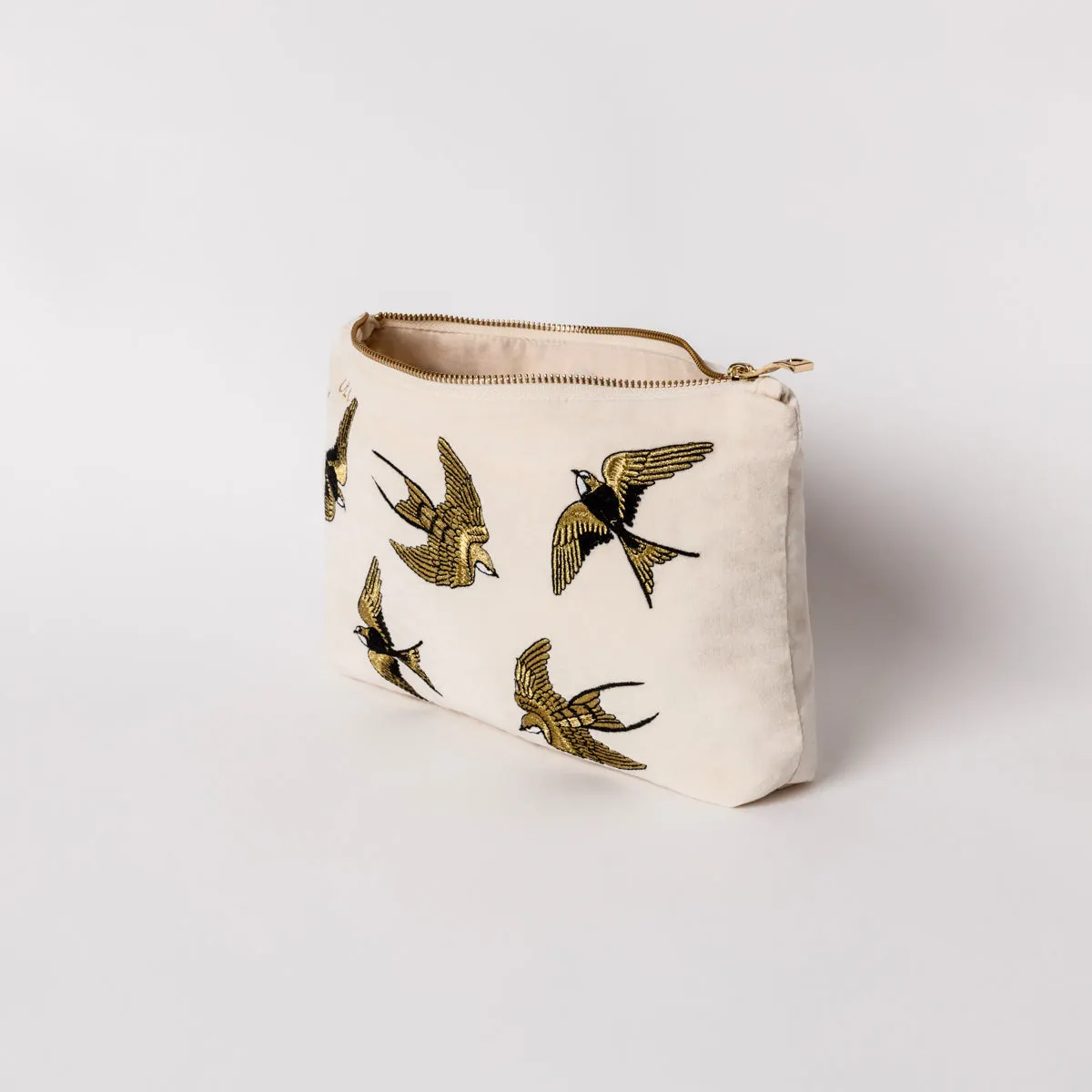 Swallow Everyday Pouch