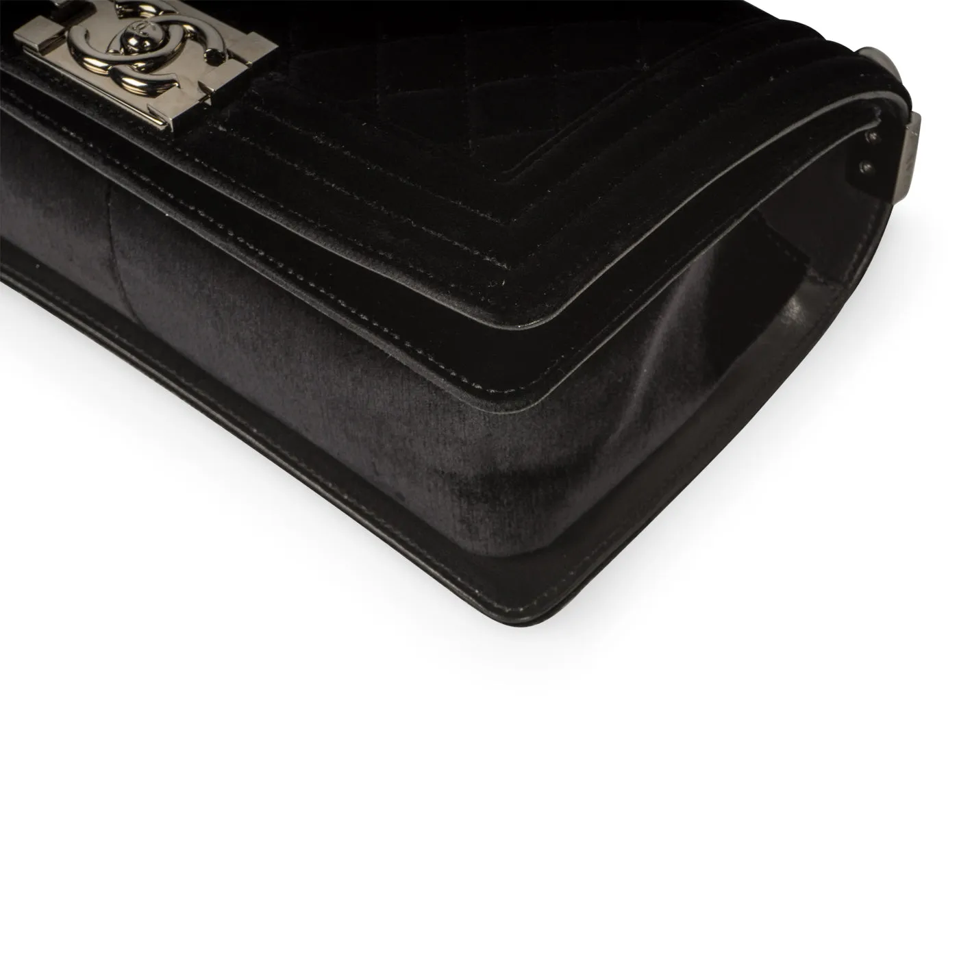 Velvet Medium Boy Bag