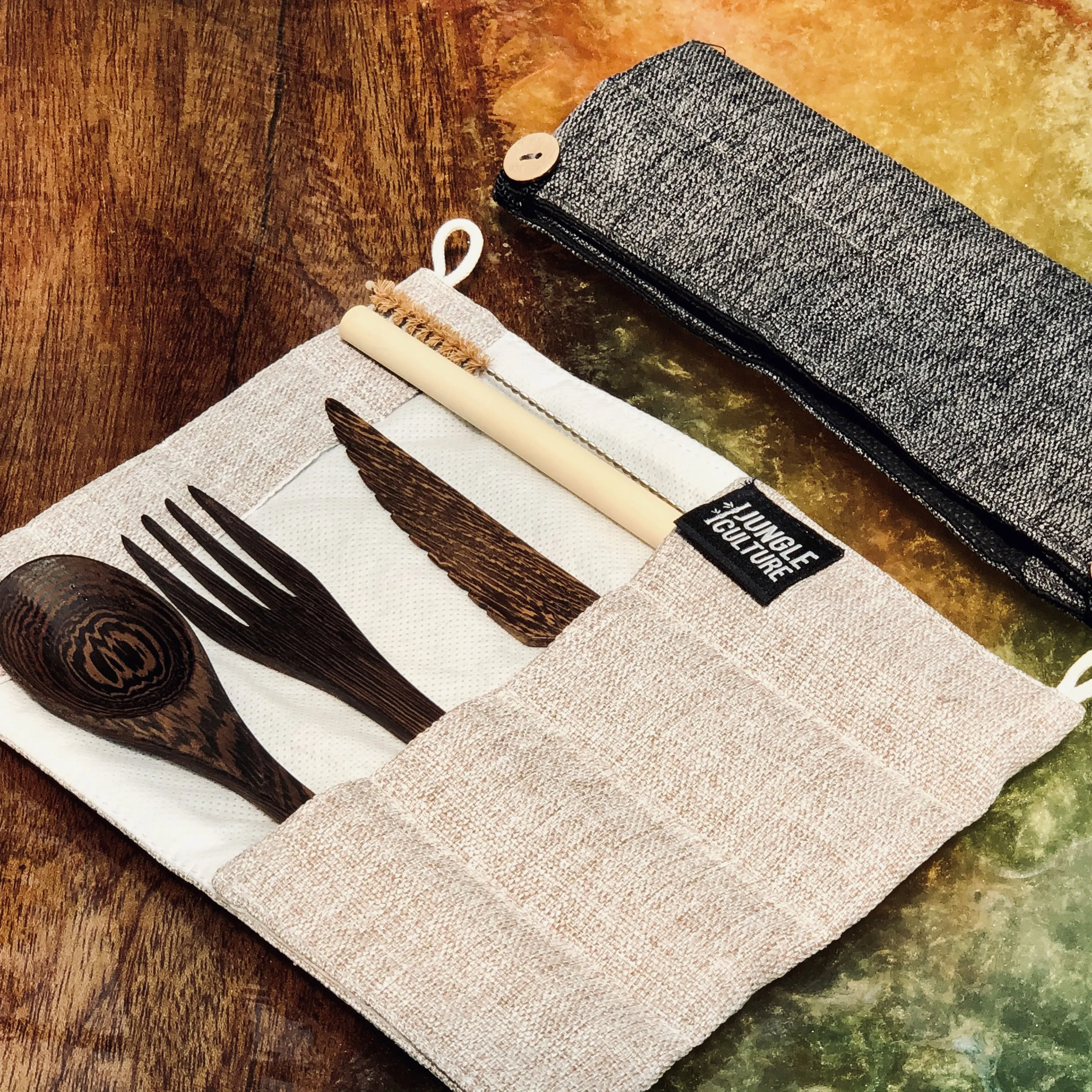 Wooden Cutlery Set in Dark Grey