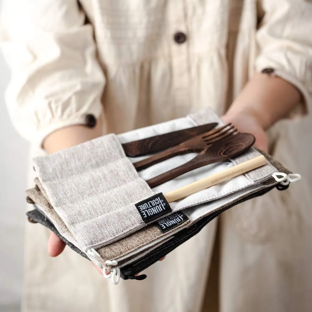 Wooden Cutlery Set in Dark Grey